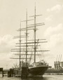 Segelschulschiff Deutschland 1960 an der Stephanibrücke in Bremen